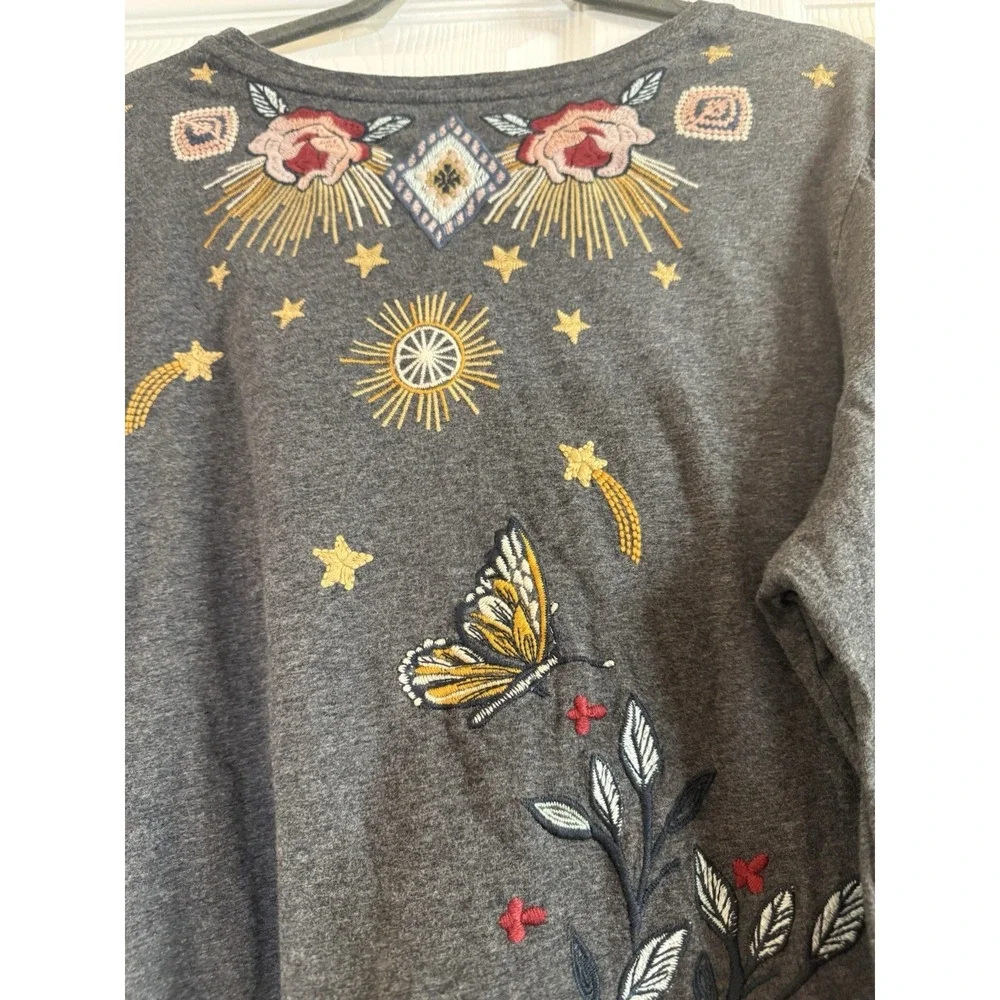 Johnny Was Selah Cuffed Puff Long Tee Gray Crew Floral Embroidery Shirt Large
